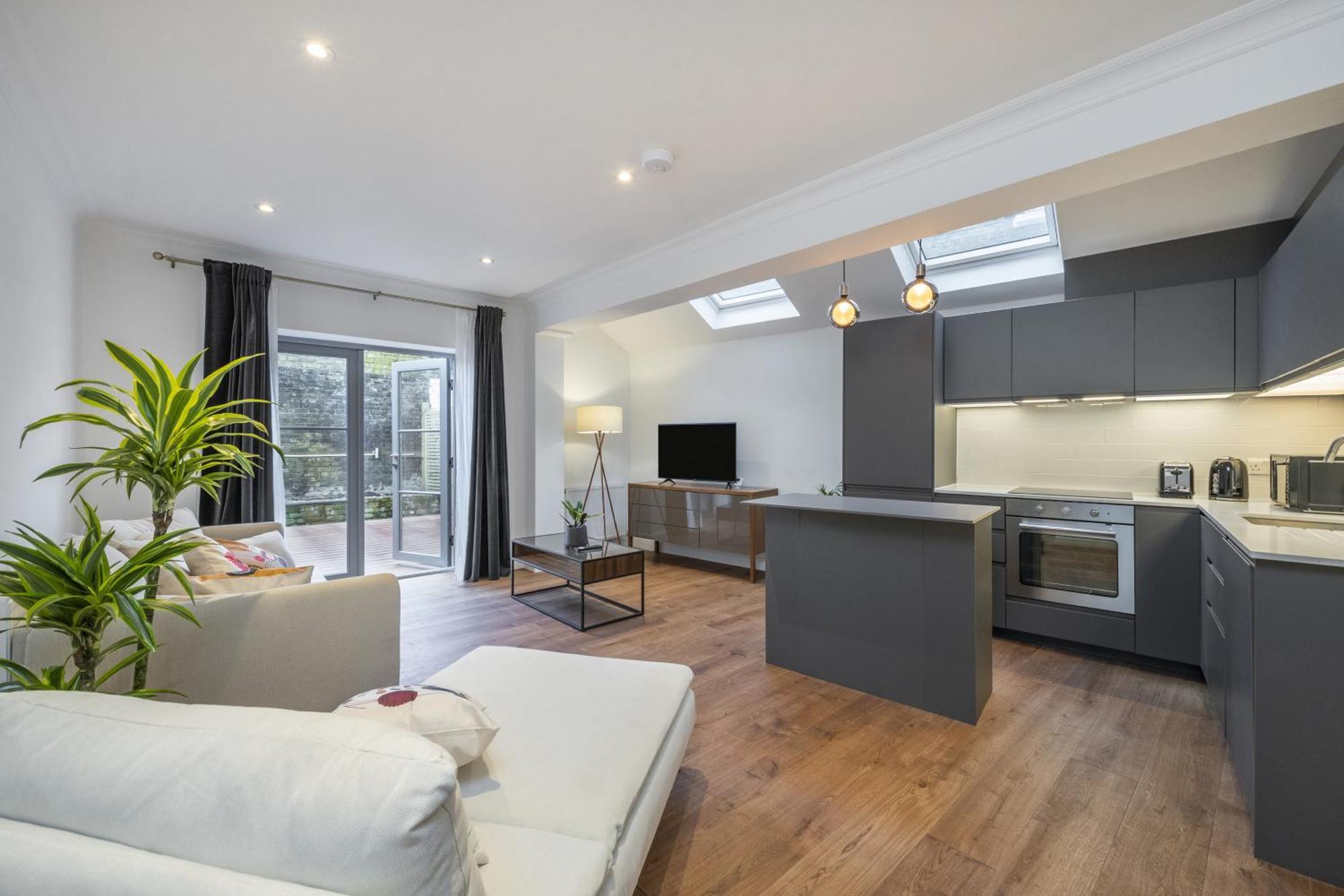 Luxury 2Bedroom And 2Bathroom Flat With Patio Central London! المظهر الخارجي الصورة